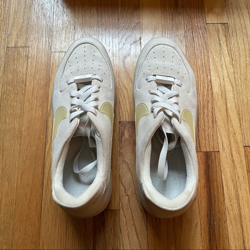 Nike Air Force 1 Sage Low - Picture 8 of 9